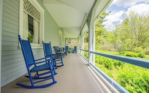 Rest & Be Thankful - Robin Vacation Rentals