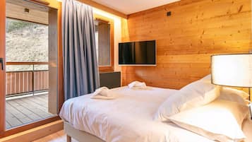 Apartment | 4 bedrooms, bed sheets