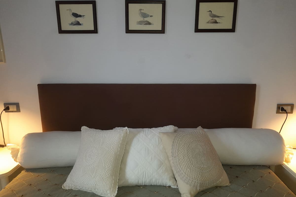 Chambre Classique Double ou avec lits jumeaux, balcon | Wi-Fi gratuit