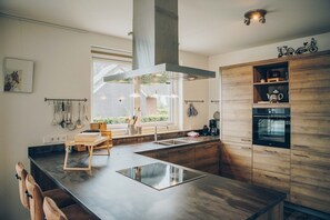 Fridge, oven, dishwasher, coffee/tea maker - Parc Pharshoeke - Meervilla Deluxe met Sauna | 8p (Heeg)