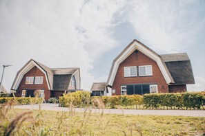Exterior - Parc Pharshoeke - Meervilla Deluxe met Sauna | 8p (Heeg)