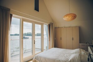 Bed sheets - Parc Pharshoeke - Meervilla Deluxe met Sauna | 8p (Heeg)