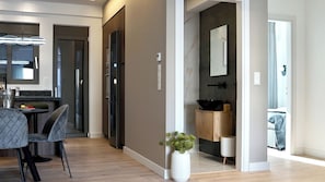 Junior-Apartment, Balkon | Wohnbereich