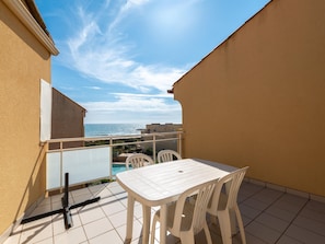 Apartment | Balcony - 6-guests Seaview Stay in Valras Plage (Valras-Plage)