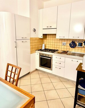 Private kitchen - Vrbo Property (Follonica)
