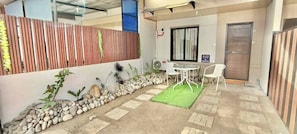 House, 2 Bedrooms, Accessible | Outdoor dining