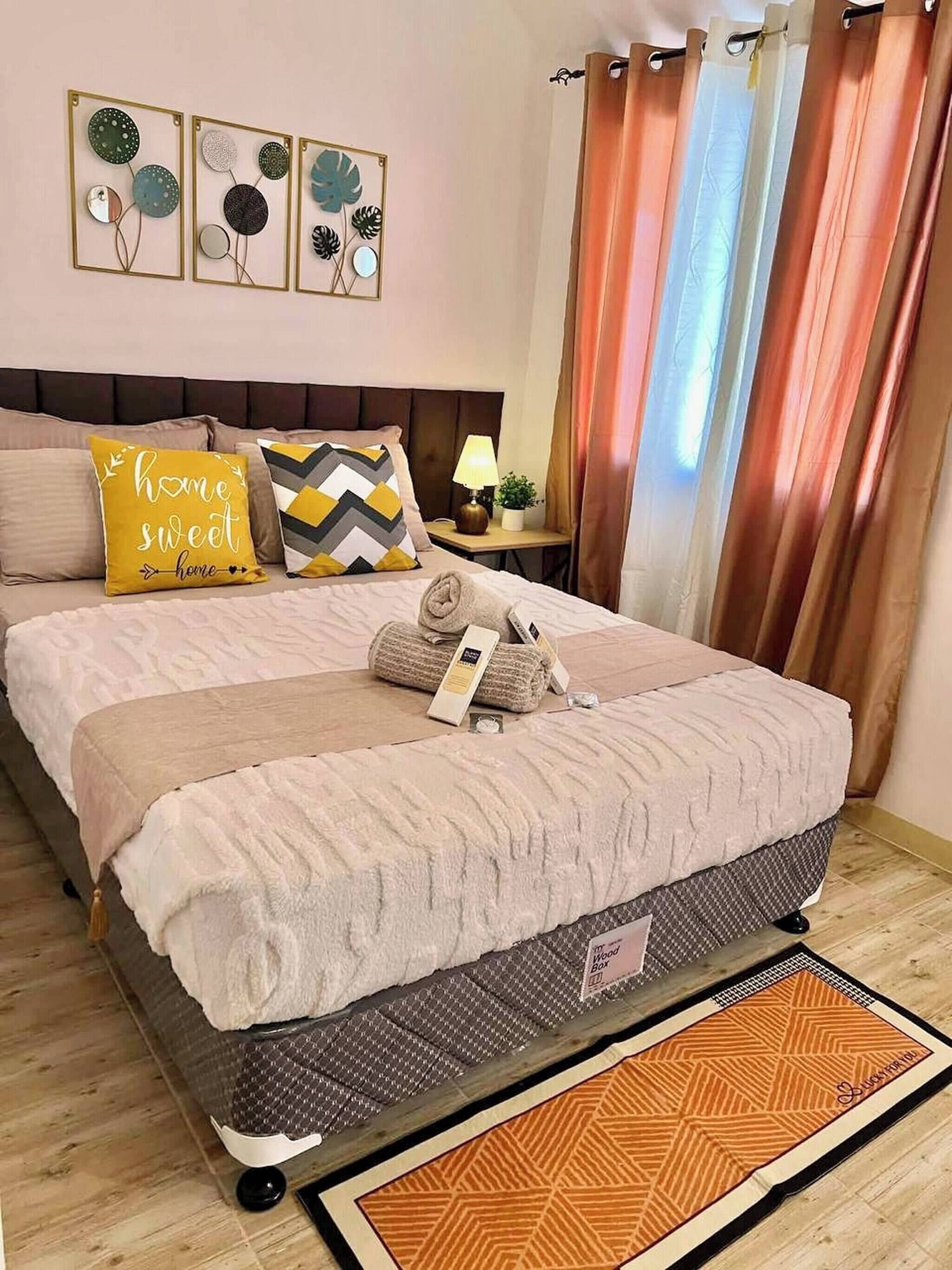 2 bedrooms