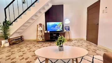 Casa, 2 habitaciones, accesible para personas con discapacidad | Sala de estar
