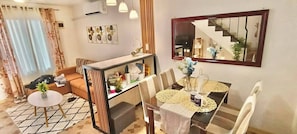 House, 2 Bedrooms, Accessible | Dining