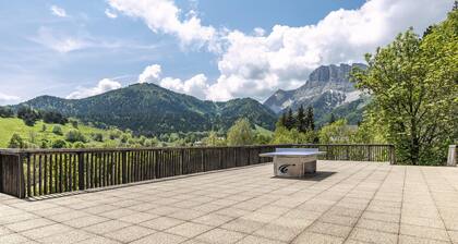 Spacious Family Chalet With Terrace