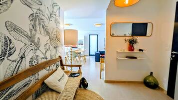 House | 3 bilik tidur, Internet