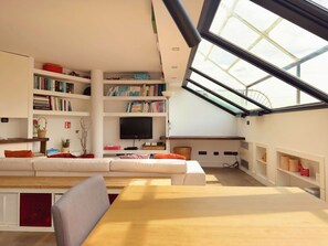 Hus | 1 soverom og internett