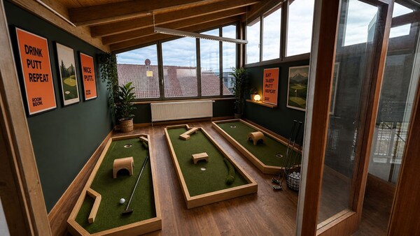 Alpine Clubhouse Wellness Entertainment - Weilheim in Oberbayern