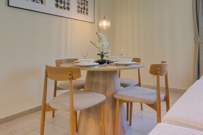 Dining - Sleek 1 Bedroom l Business Bay l City View (Business Bay)