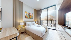 Desk, iron/ironing board, WiFi, bed sheets - Sophisticated Studio l Free Pool and Gym (Dubai)
