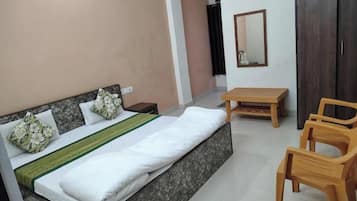 Double Room | Free WiFi