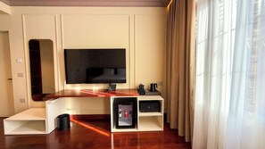 Royal Studio Suite