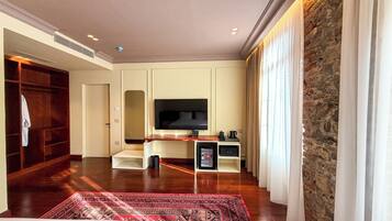 Suite estudio Royal | Sábanas italianas Frette y ropa de cama de alta calidad