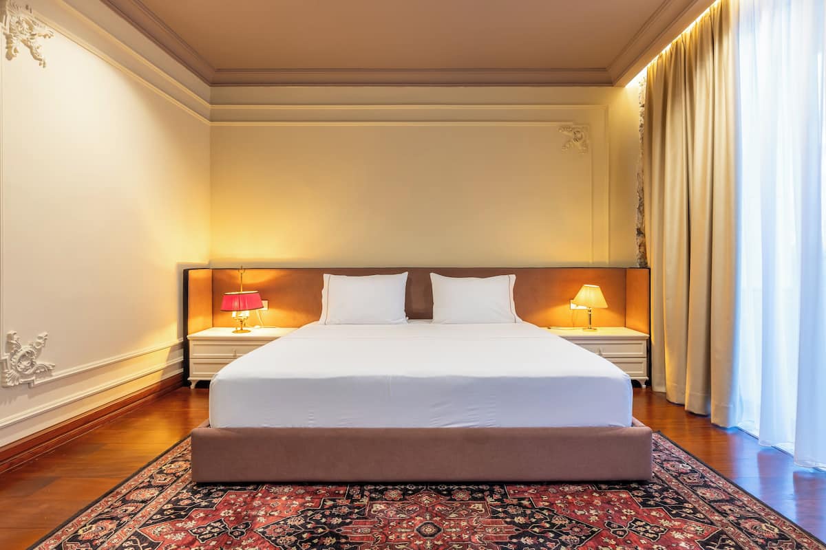 Suite 104 | Frette Italian sheets, premium bedding, memory foam beds
