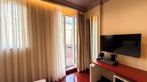 Phòng đôi Deluxe, ban công, quang cảnh thành phố | Ban công