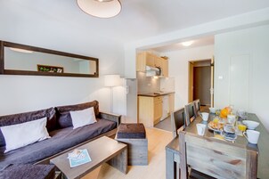 Apartment | Living room
