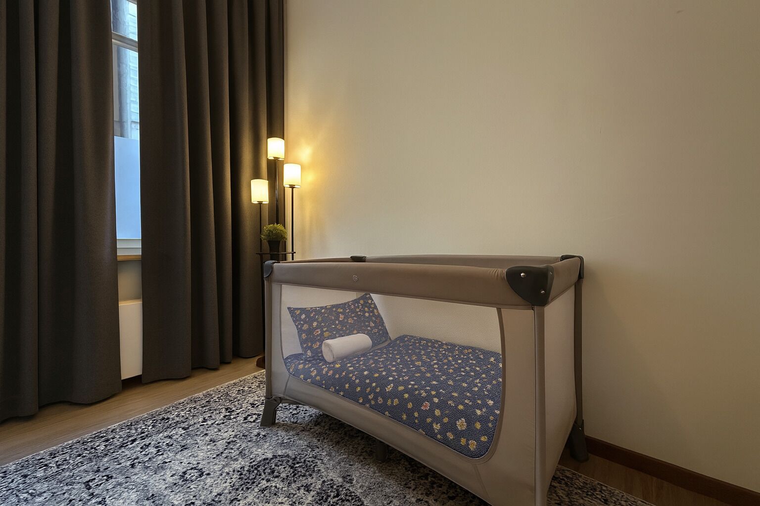 Deluxe Apartment, 5 Bedrooms, Non Smoking | Bahagian dalam