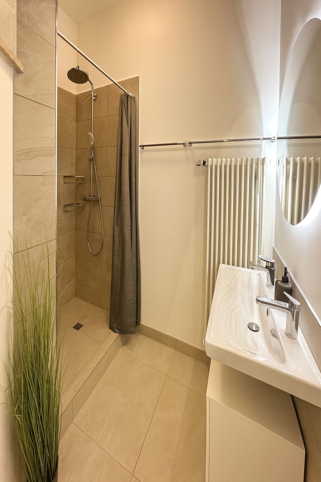 Deluxe Apartment, 5 Bedrooms, Non Smoking | Bilik Mandi