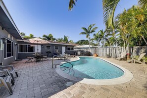 Villa (2 Bedrooms) | Interior - Steps to Shore! 2 Pompano Beach Villas w/ Pool (Pompano Beach)