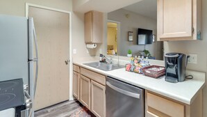 Apartment (2 Bedrooms) | Bahagian dalam