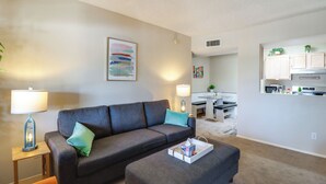Apartment (2 Bedrooms) | Bahagian dalam