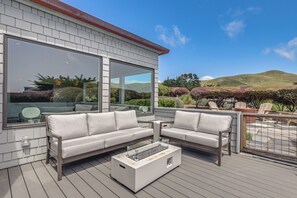 Interior - Dog-friendly Haven w/ Stunning Views in Bodega Bay (Bodega Bay)