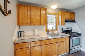 Interior - Waterfront Cabin w/ Boat Slip & Views in Croton! (Newaygo)