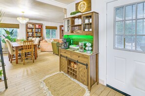 Casa (2 Bedrooms) | Interior