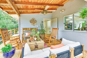 Interior - Private Pool + Hot Tub: Pauma Valley Oasis (Pauma Valley)