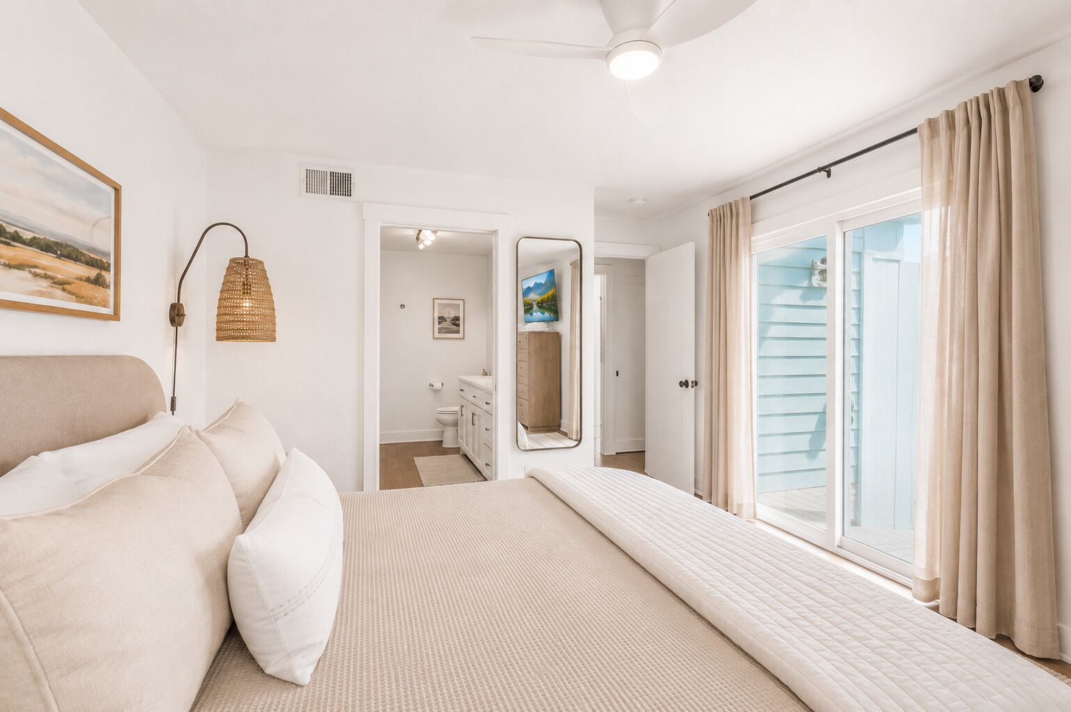 2 chambres, fer et planche à repasser, Wi-Fi gratuit, draps fournis