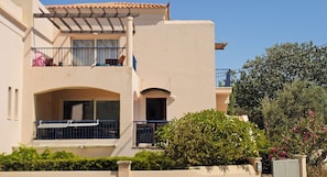 Apartamento clásico, vistas a la piscina | Fachada del alojamiento