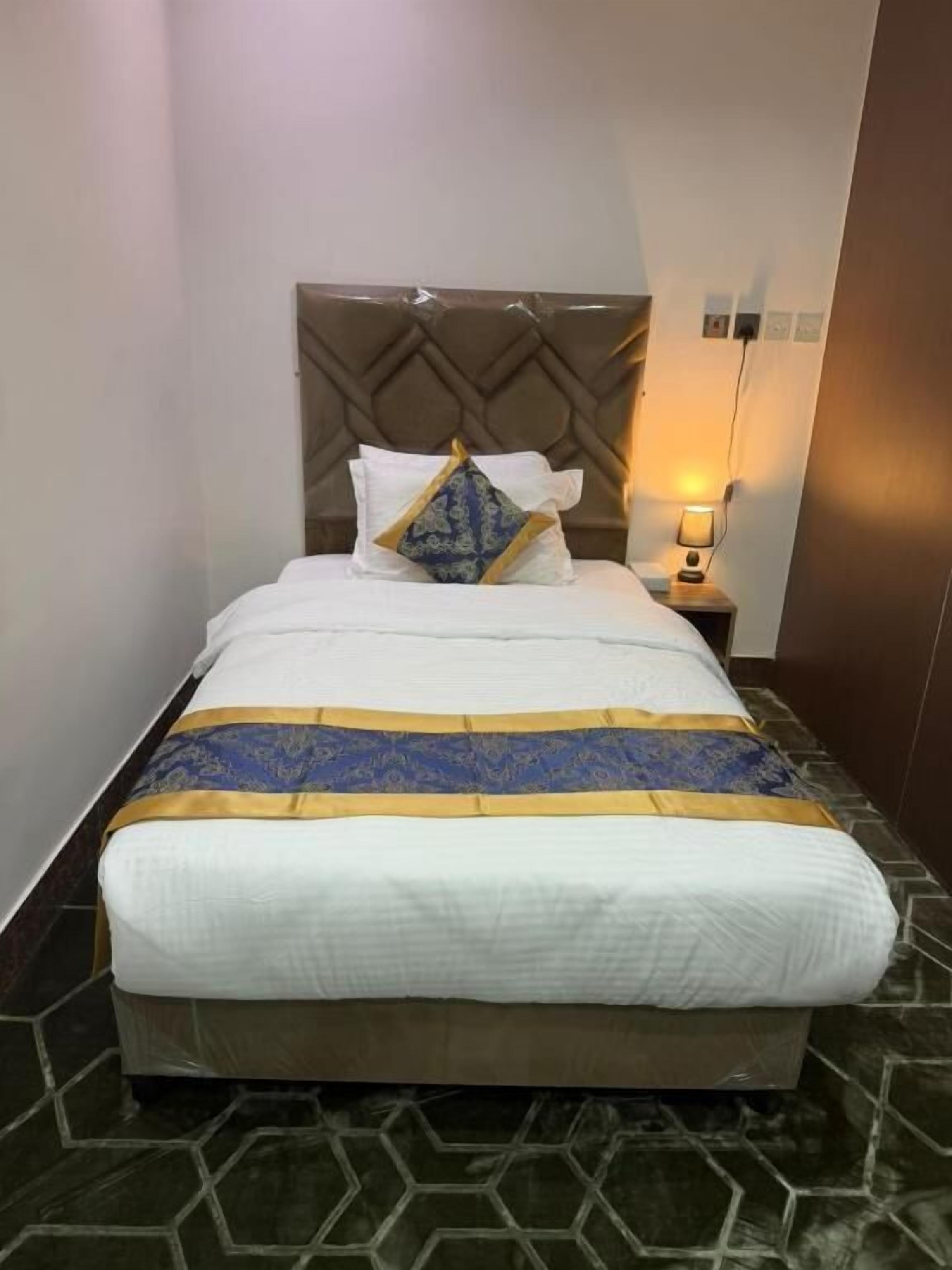 Economy Single Room