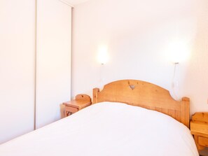 Apartment | 2 bedrooms, bed sheets - 6-person Apartment in Modane (Modane)