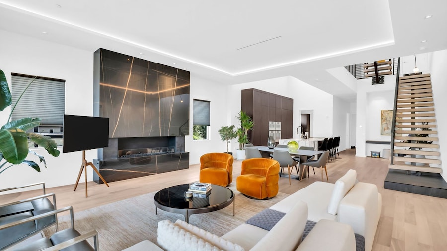 Penthouse 4 Floors Downtown Central Balcony