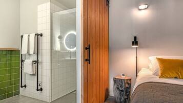 4 habitaciones y wifi gratis