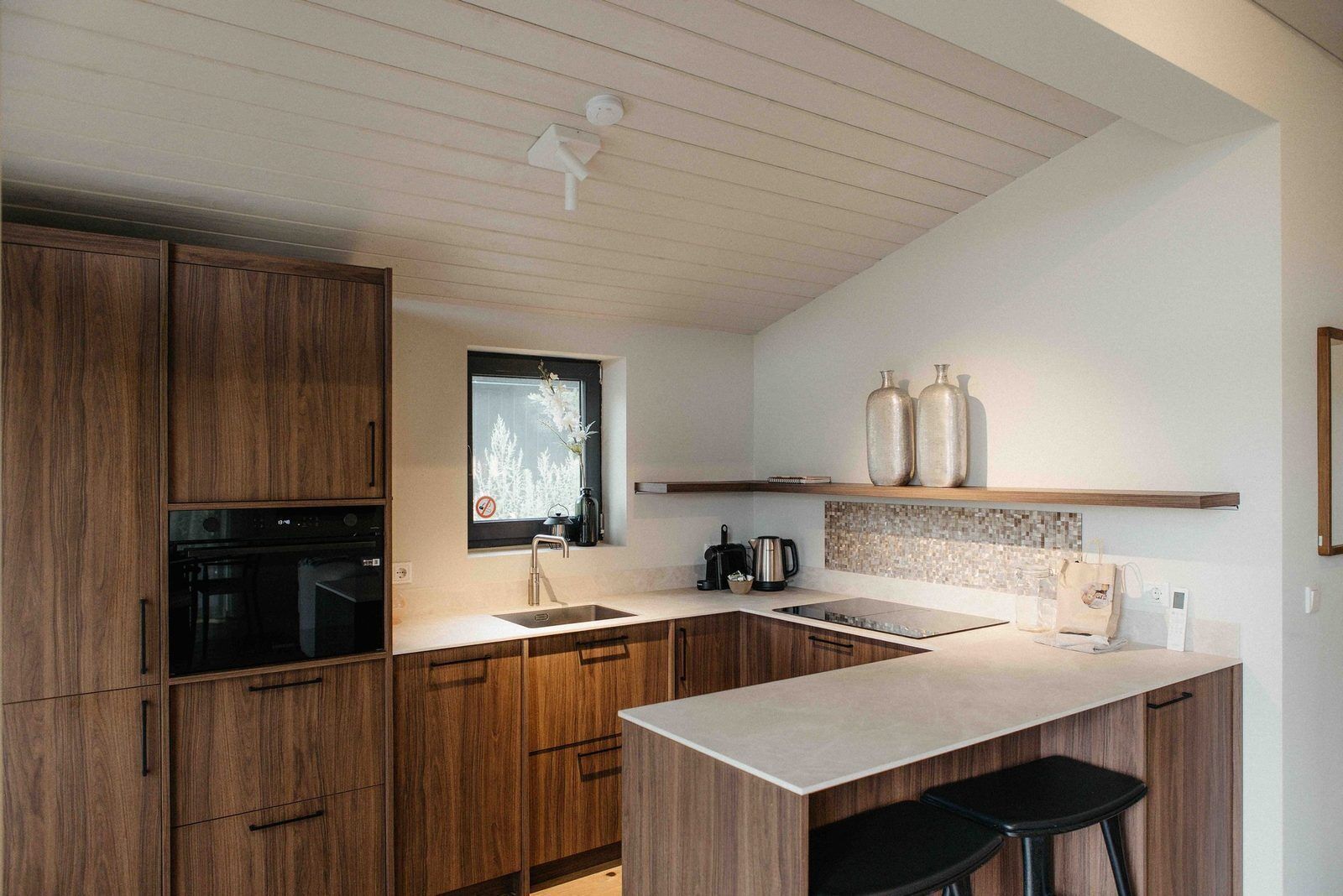 Frigorifero, microonde, forno, lavastoviglie