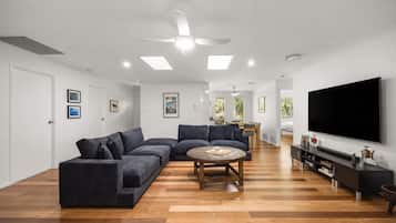 Apartment | Living room