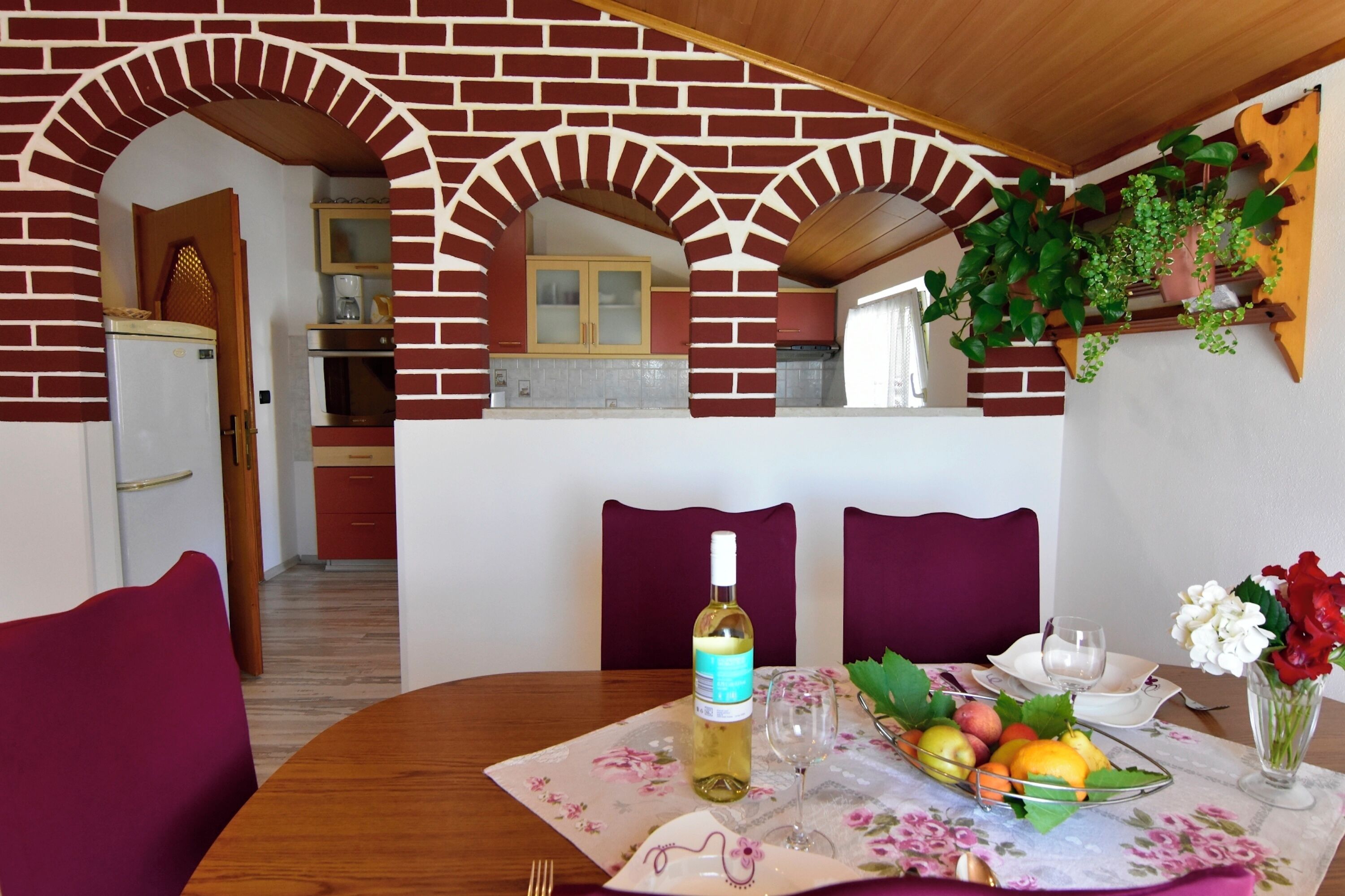 Apartment, 1 Bedroom, Balcony, Garden View | Living room