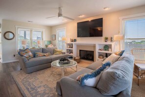 TV, fireplace - Point of View - Topsail Beach (Topsail Beach)
