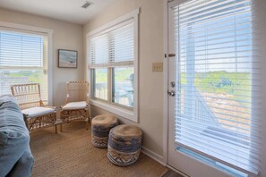 Interior - Point of View - Topsail Beach (Topsail Beach)