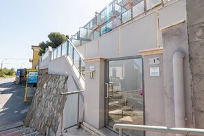 Exterior detail - GuestHost - Comfy Apartment near Bussana Beach (Bussana)