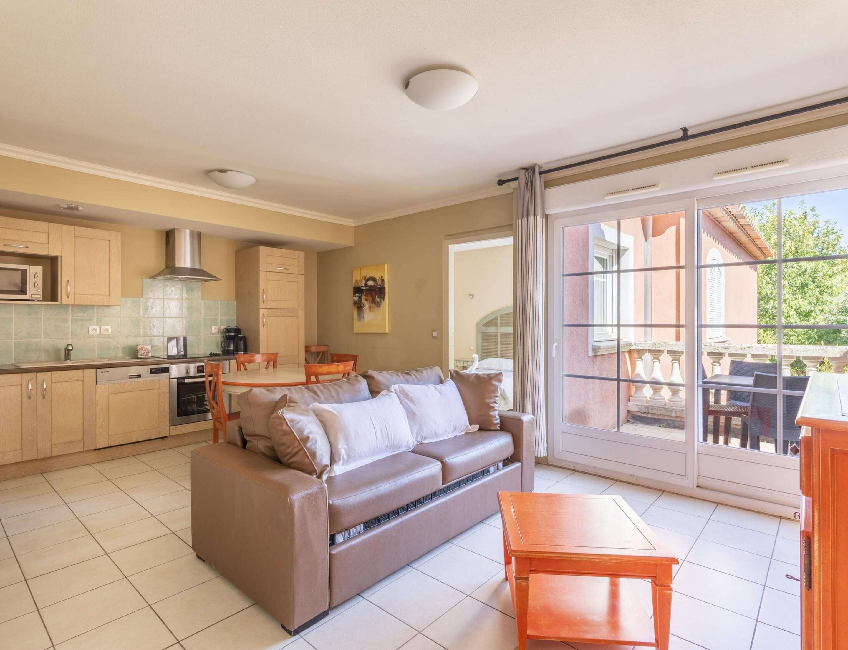 Apartment | Living room