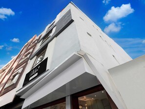 Nhà | Chi tiết ngoại thất