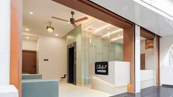 House | Reception