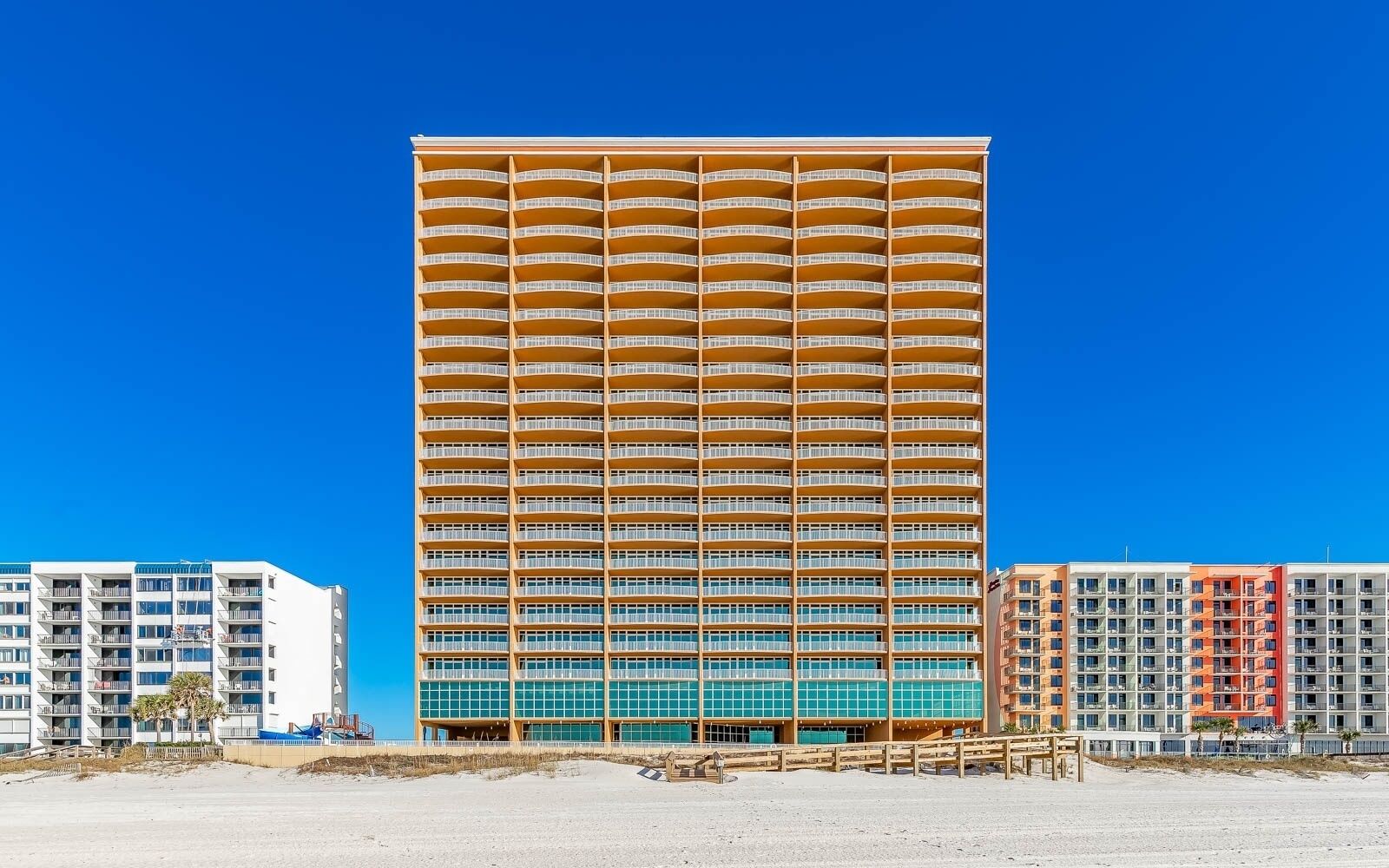 Condo, 3 quartos | Fachada